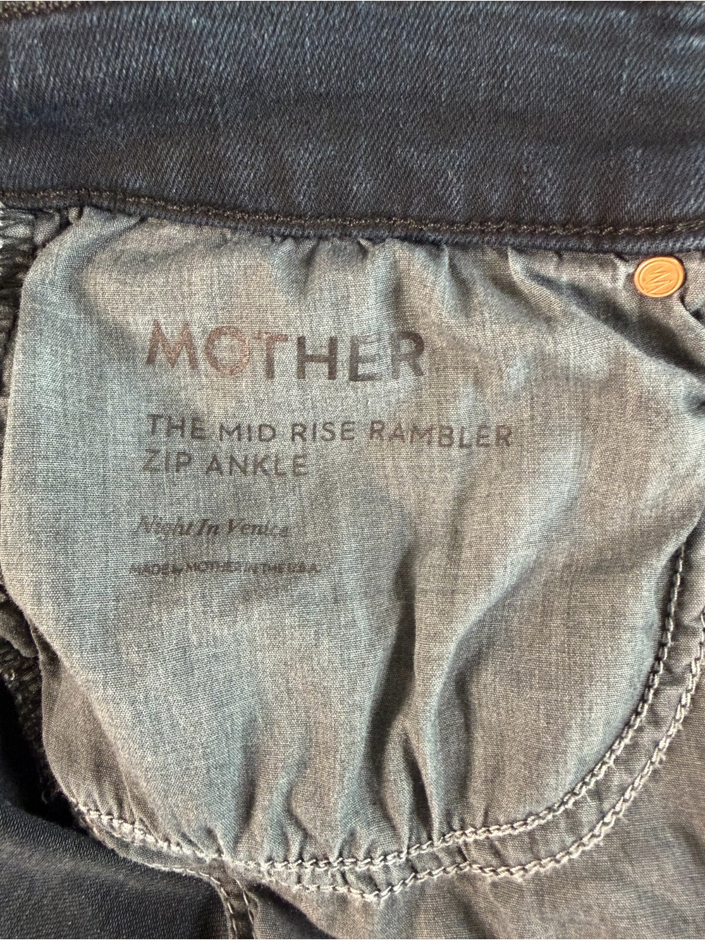 MOTHER Mid-Rise Rambler Zip Ankle Dark Wash Size 31 - Picture 15 of 16